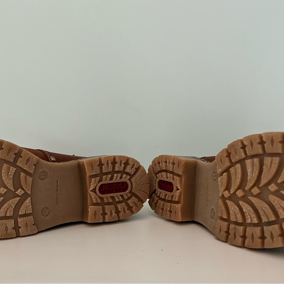 New Rieker Chestnut Brown Lace-Up Women's Boots - Picture 5 of 6